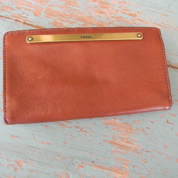 FOSSIL TAN BROWN LEATHER LARGE SNAP CLOSURE WALLET - Picture 1 of 6